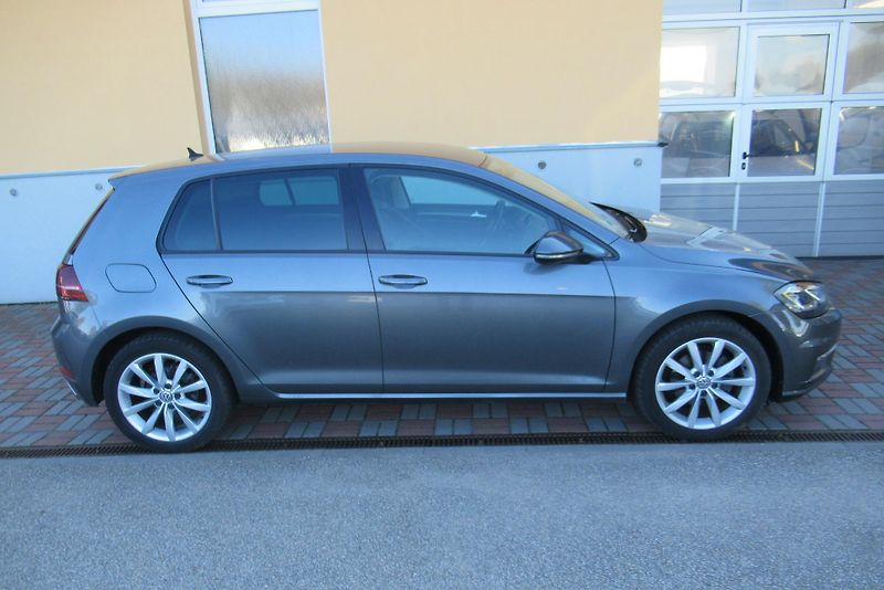 Volkswagen Golf 1.6 TDi AUT. KLIMA SADA KOL - fotka 3 z 23