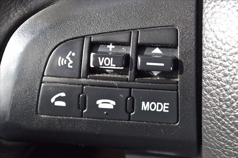 Mazda CX-7 2,2 CD 127KW VÝHŘEV KLIMA ALU - fotka 30 z 45