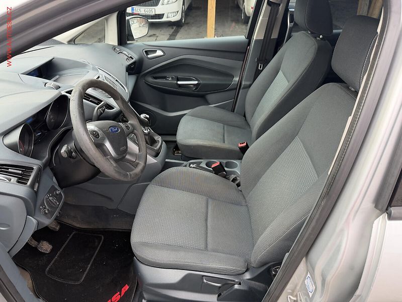 Ford Grand C-MAX (2011) 2.0 TDCi, AC, TZ - fotka 8 z 16