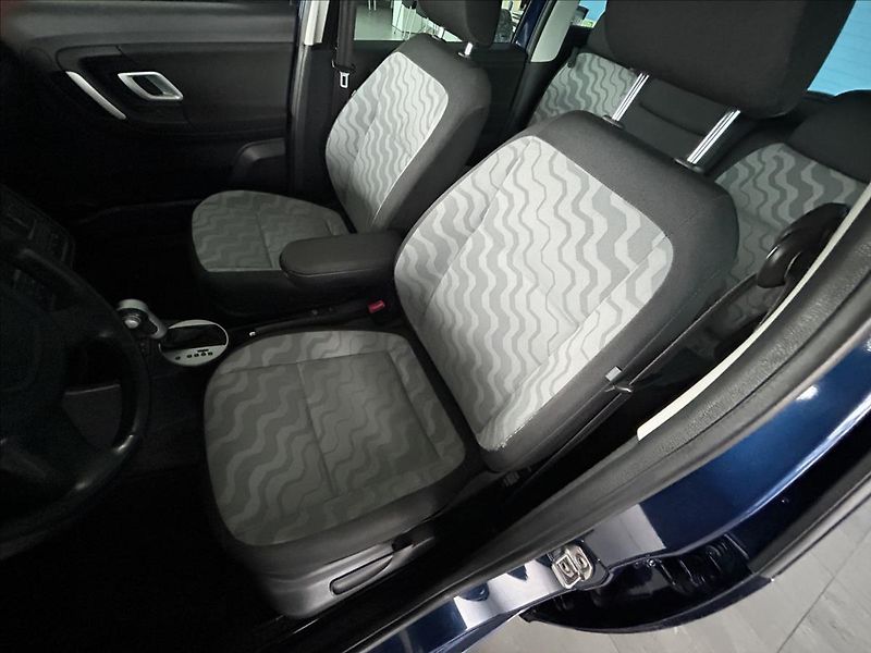 Škoda Roomster 1,6   AUTOMATICKÁ PŘEVODOVKA - fotka 19 z 23