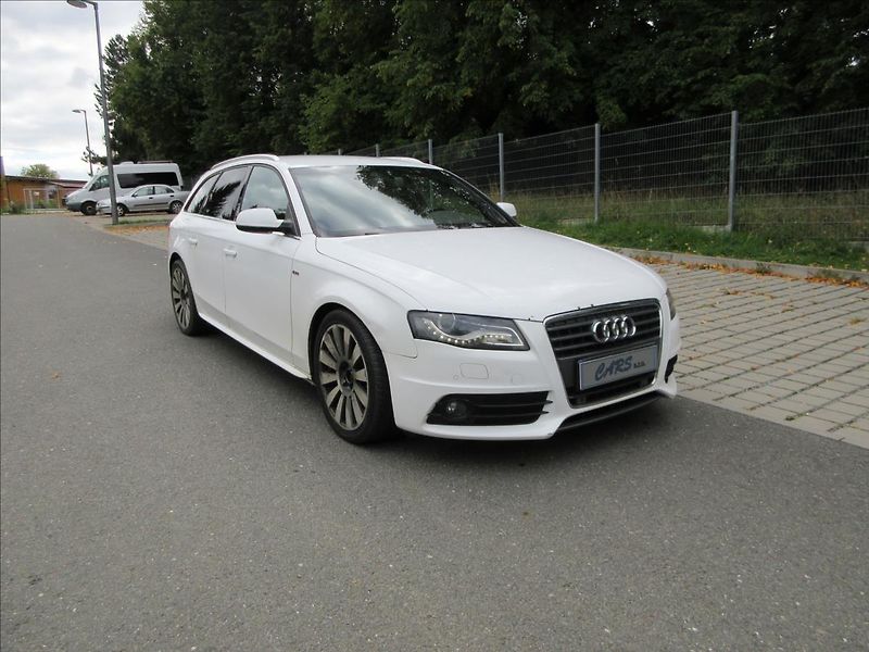 Audi A4 2,0 TFSi 155Kw S-Line, 4x4, VA - fotka 4 z 23