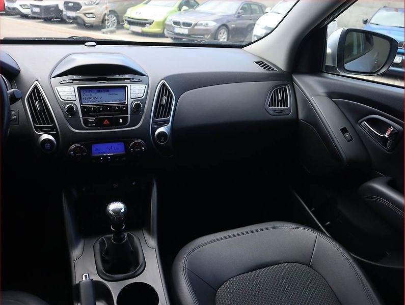 Hyundai ix35 (2012) 1.7 CRDi, Tempomat - fotka 8 z 16