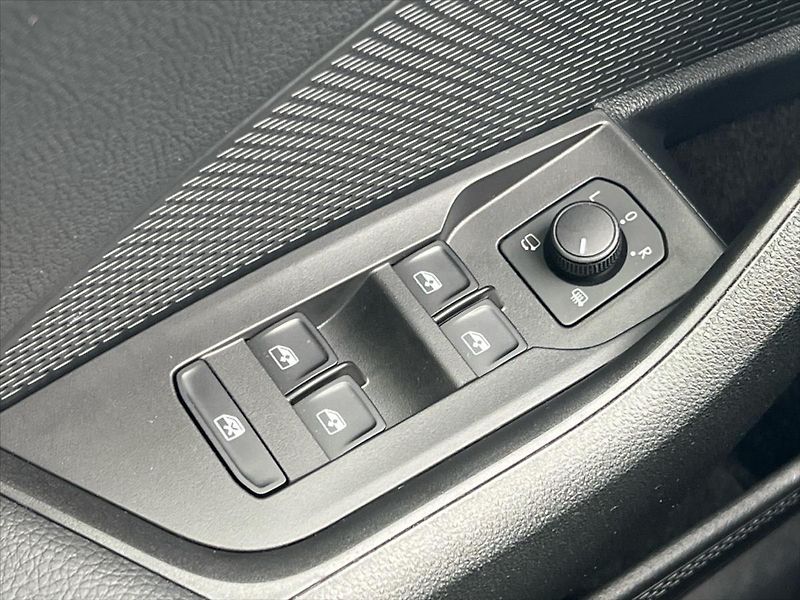 Škoda Octavia 1,5 TSi 85 kW SELECTION  IV. - fotka 20 z 26