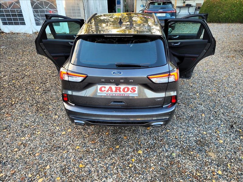 Ford Kuga 2,5 PHEV,165KW,ST-LINE,led,kůž - fotka 44 z 50