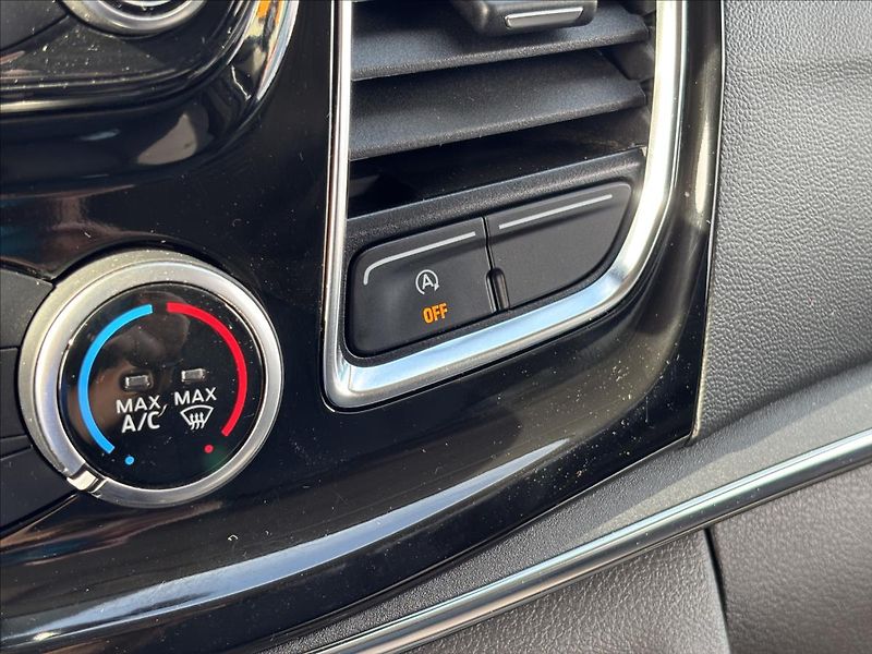 Ford Tourneo Custom 2,0 mHEV 136kW Titanium L2 - fotka 36 z 41
