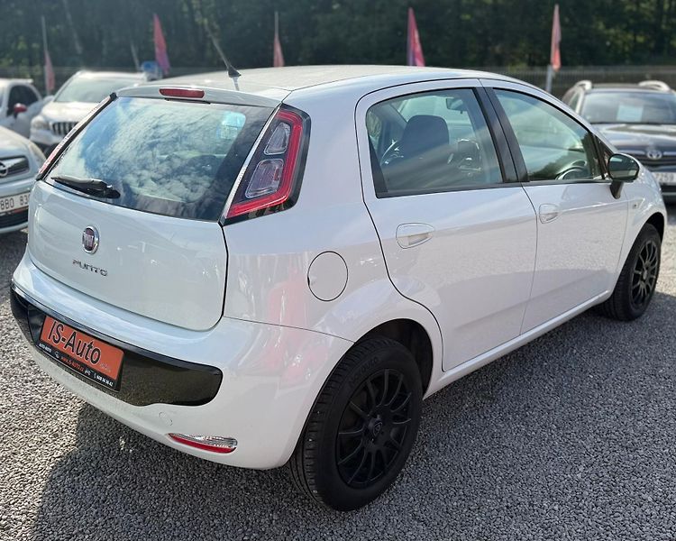 Fiat Punto (2011) - fotka 5 z 13