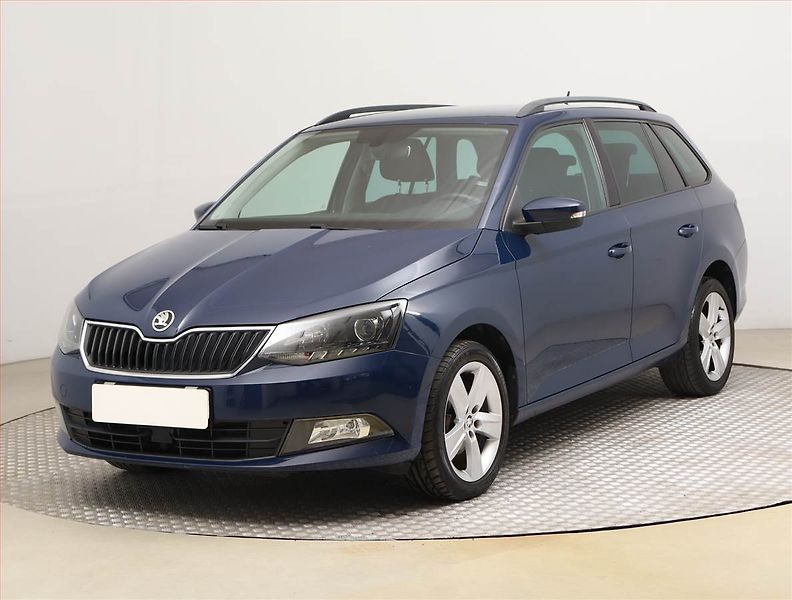 Škoda Fabia (2016) 1.2 TSI, Tempomat - fotka 2 z 19