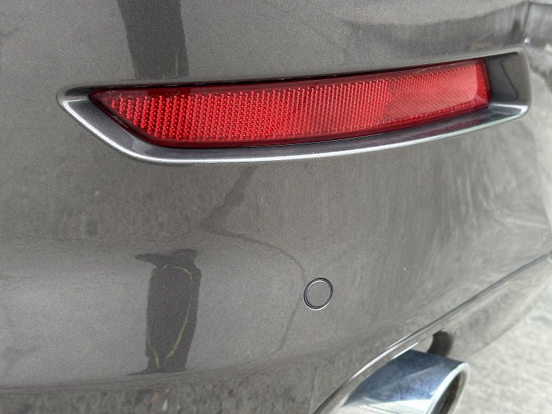 BMW Řada 6 640d Coupé 8AT 230kW Head-Up K - fotka 10 z 42
