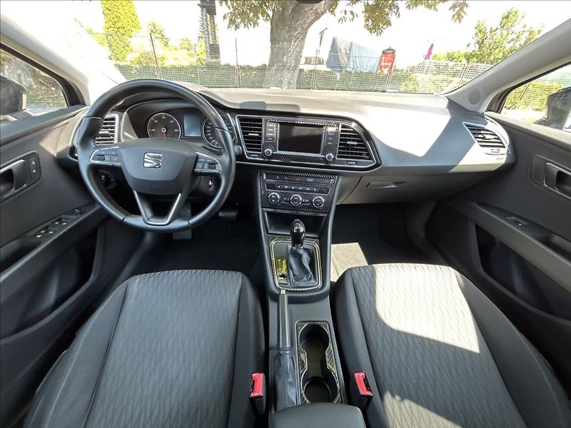 Seat Leon 2,0 TDi 110 kW DSG  Full LED - fotka 16 z 45