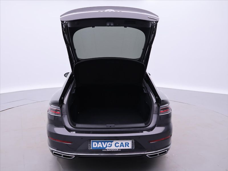 Volkswagen Arteon 2,0 TSI 200kW 4MOT R-Line DSG - fotka 9 z 38