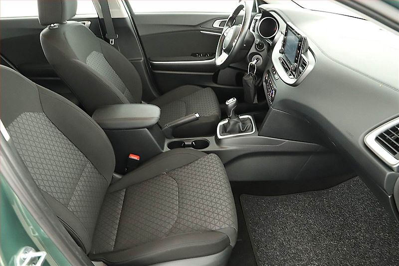 Kia Ceed (2023) Spin 1.0 T-GDI, SPIN, DPH - fotka 7 z 14