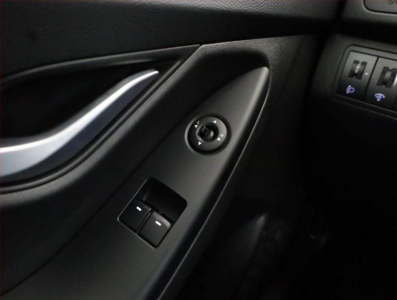 Hyundai ix20 (2018) 1.6 CVVT, ČR,1.maj, Serv.kniha - fotka 12 z 13