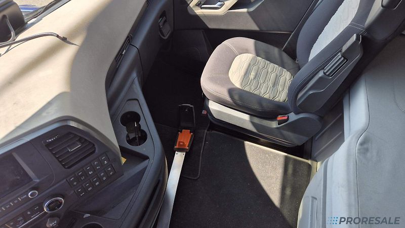 Ford F - MAX 1850 LOW DECK EURO 6 - fotka 6 z 8