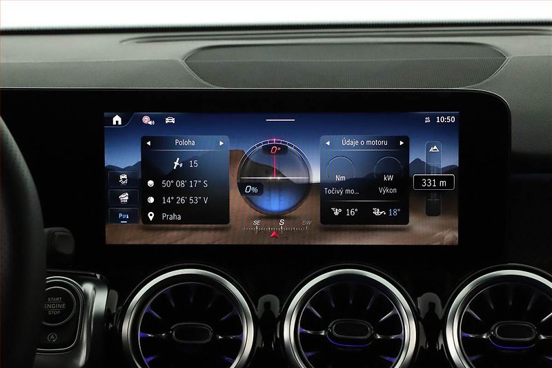 Mercedes-Benz GLB (2025) 200 d 4MATIC, AMG Line - fotka 17 z 25