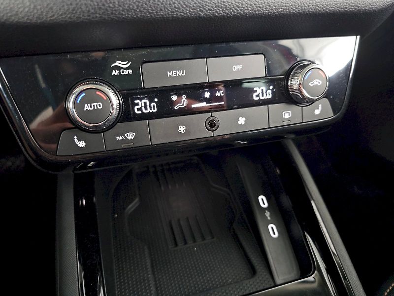 Škoda Kamiq (2025) 1.5TSi 110kW DSG TOP SELECTION - fotka 20 z 29