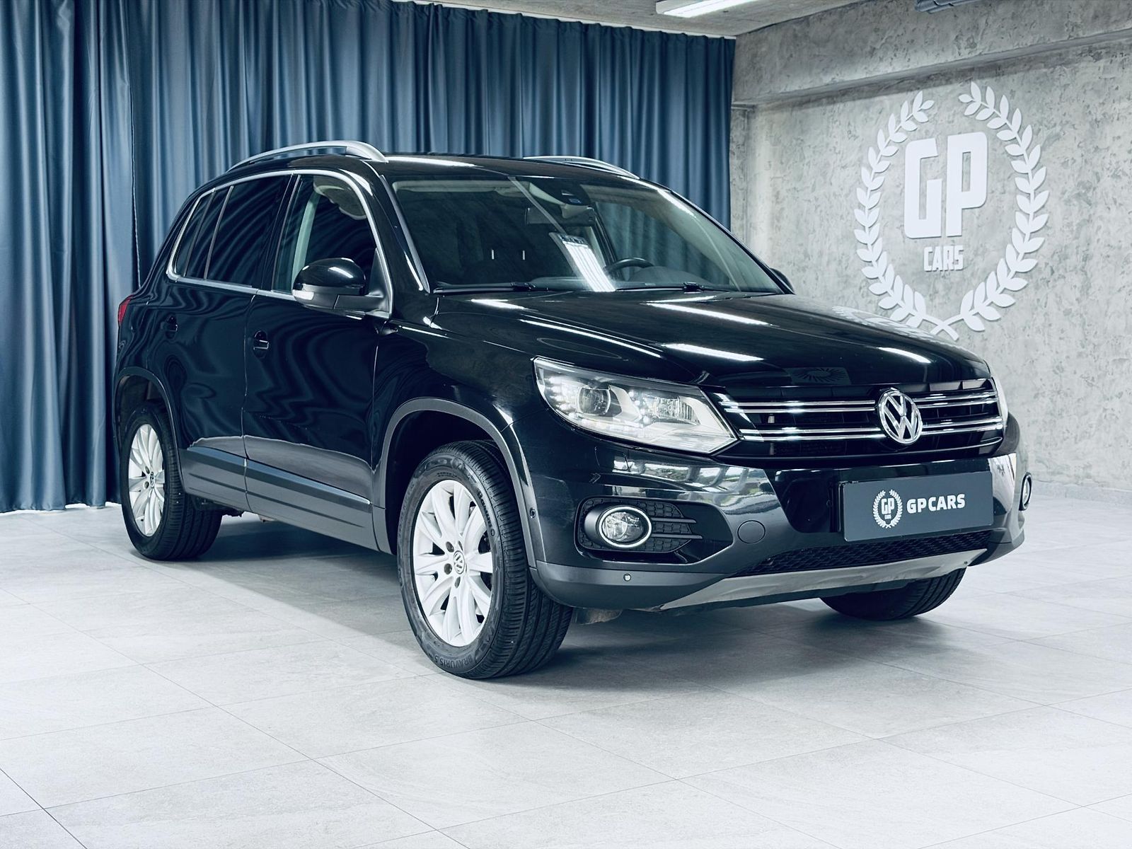 Volkswagen Tiguan 2.0TDI*4M*KAMERA*DSG*