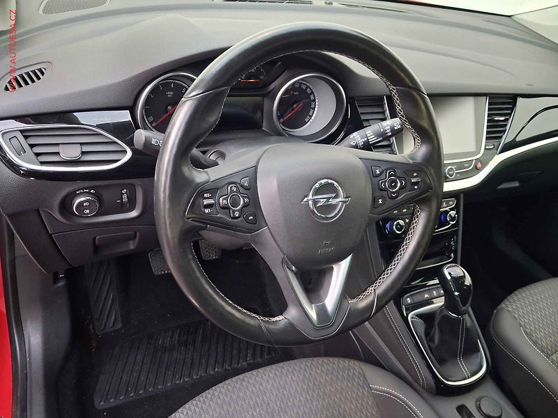 Opel Astra (2017) 1.4T, Innovation, LED, navi - fotka 12 z 19