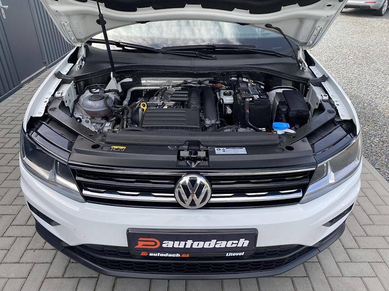 Volkswagen Tiguan 1.4 TSI 92kW -1xMAJ.-ALU-TAŽNÉ - fotka 42 z 46