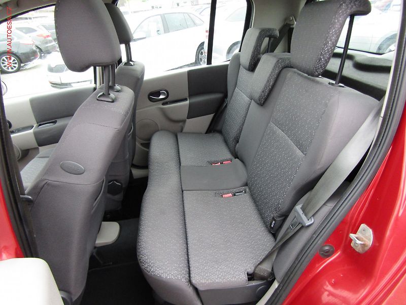 Renault Modus (2005) 1.6i, AC - fotka 10 z 18