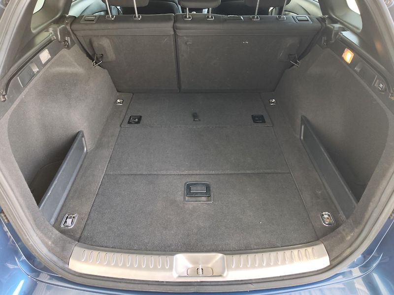 Hyundai i40 (2014) 1.7 CRDi 100kW ČR - fotka 7 z 21