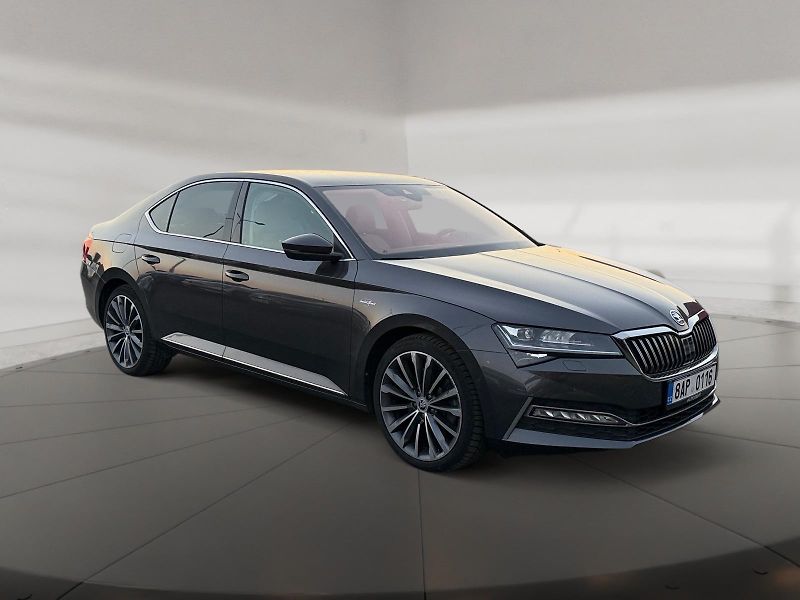 Škoda Superb (2021) L&K 2.0TSI 206kW 4x4 TAŽNÉ CZ - fotka 3 z 11