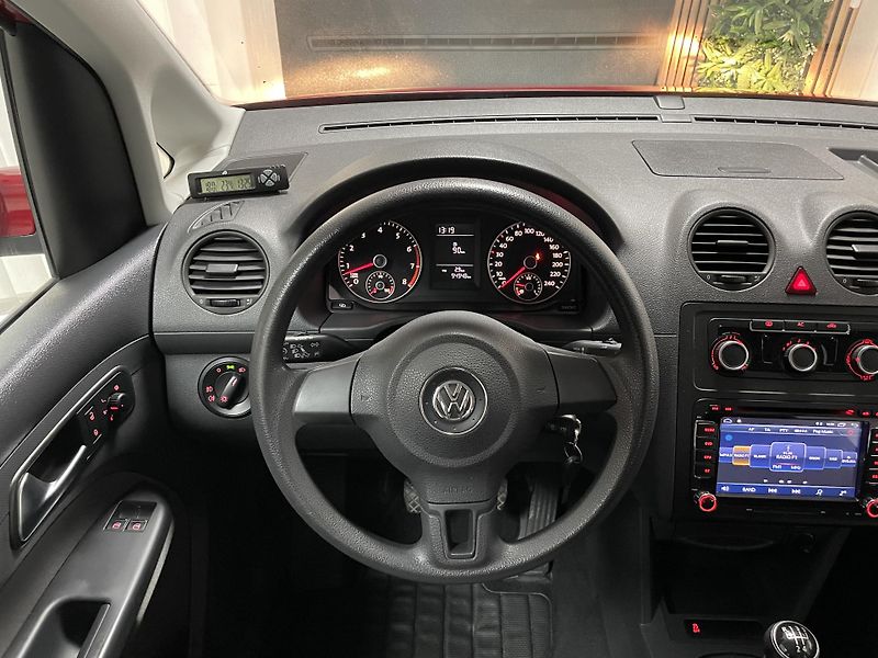 Volkswagen Caddy 1.2 TSi LIFE ČR AC NAVI TZ - fotka 19 z 21