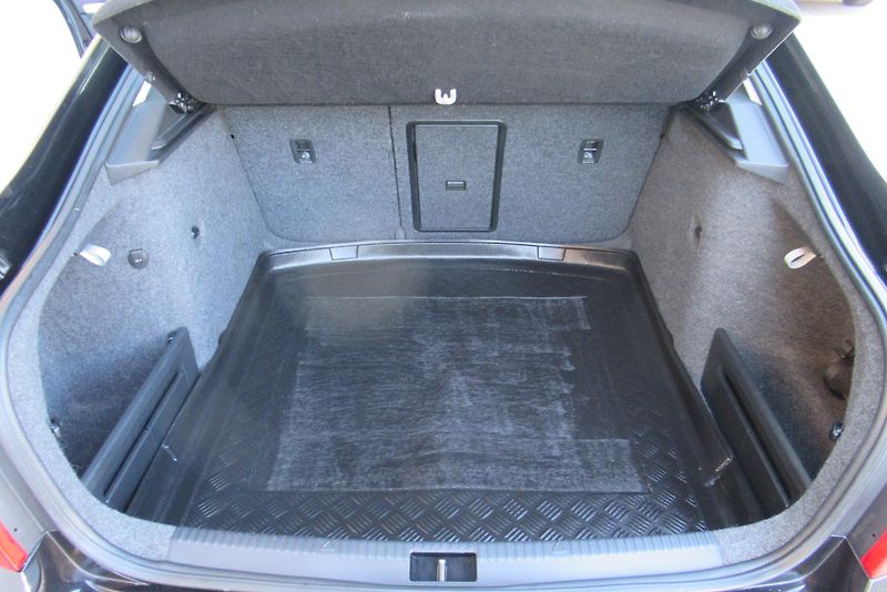 Škoda Octavia 2.0 TDi DSG  AUT. KLIMA NAVI  - fotka 20 z 35