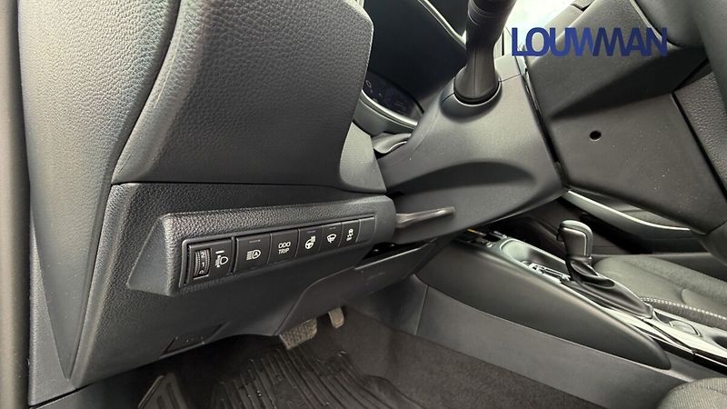 Toyota Corolla 1.8 HEV CVT COMFORT TECH - fotka 12 z 24