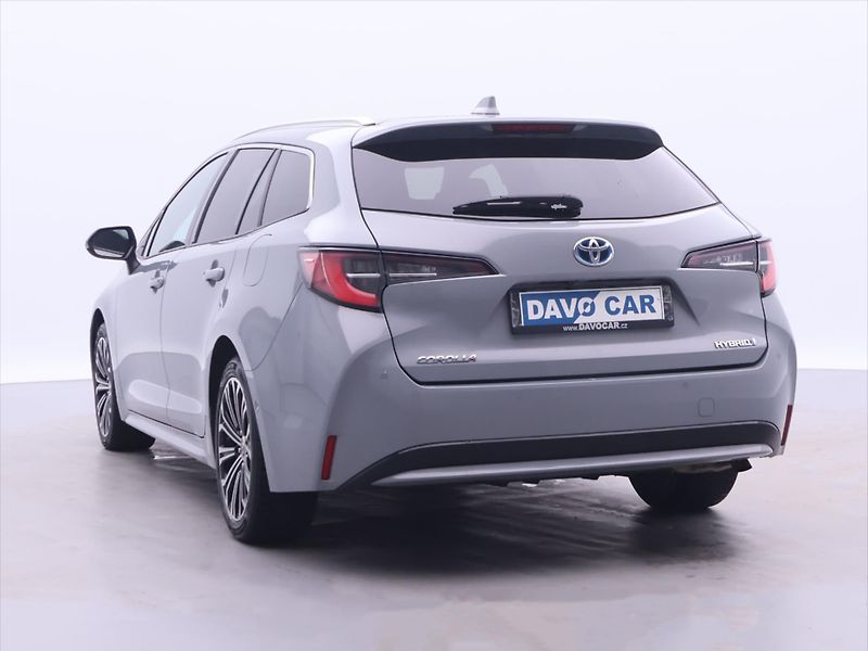 Toyota Corolla 1,8 HB Executive Aut. DPH CZ 1 - fotka 5 z 29