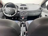 Renault Clio (2007) 1.2i, ČR, AC, zmk.řazení - náhled 8