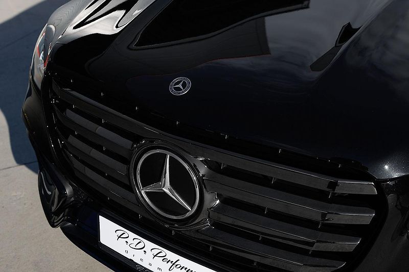 Mercedes-Benz GLS (2024) GLS 450d 4Matic AMG Line - fotka 13 z 64