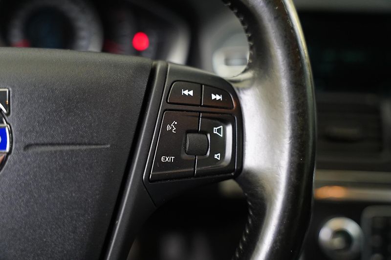 Volvo XC60 - fotka 16 z 27