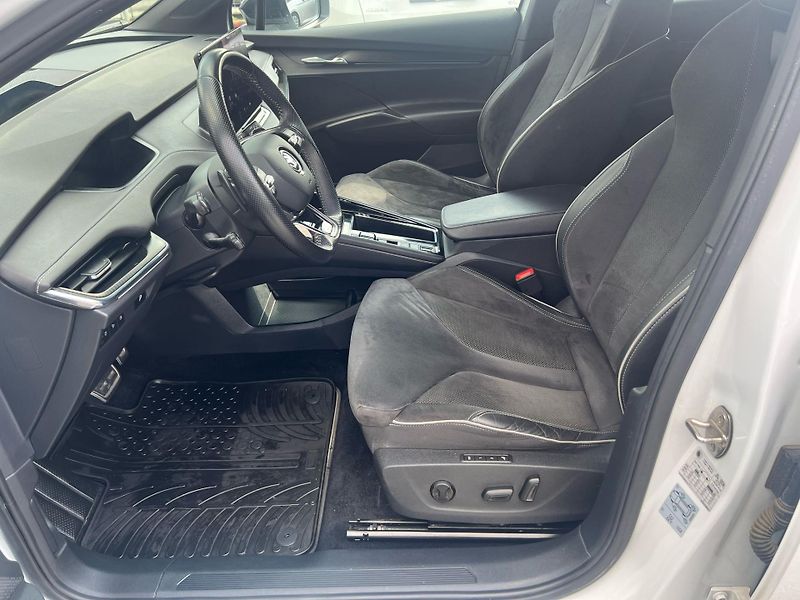 Škoda Enyaq (2021) IV 80 Sportline  - fotka 17 z 35