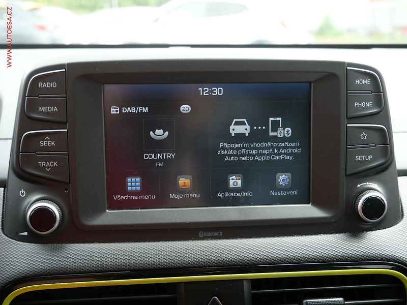 Hyundai Kona (2018) 1.0 TGDi, ČR - fotka 17 z 20