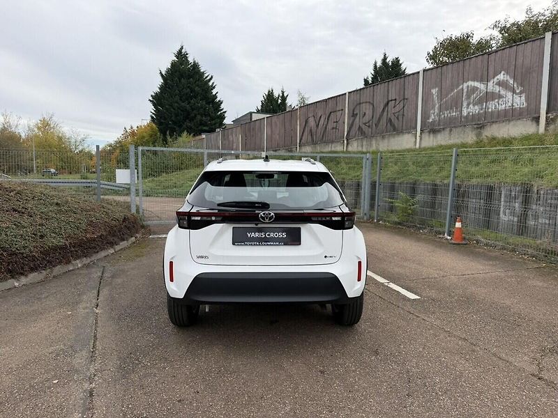 Toyota Yaris Cross 1.5 Comfort - akční cena, zimn - fotka 4 z 8
