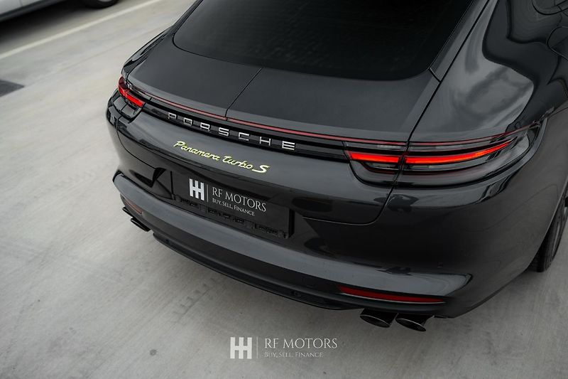 Porsche Panamera (2020) Turbo S E-Hybrid - fotka 11 z 55