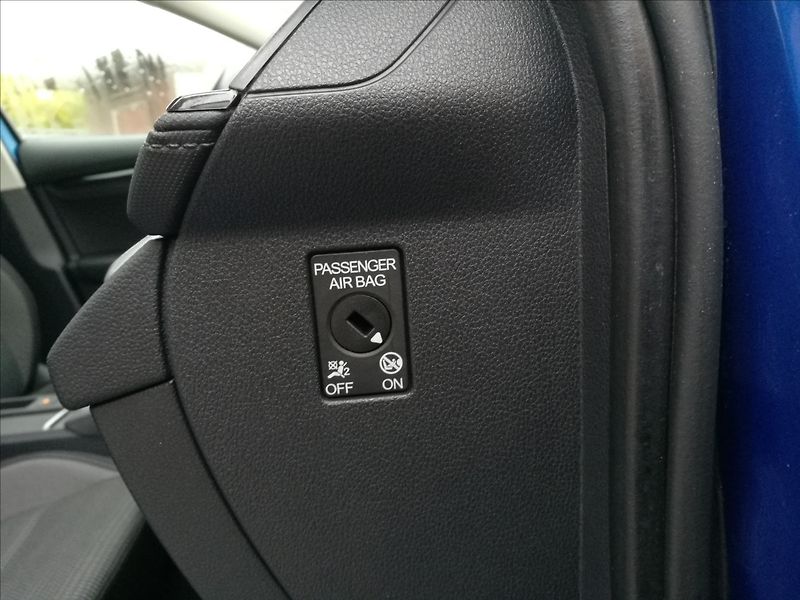 Škoda Octavia 2,0 TDI DSG - fotka 15 z 22