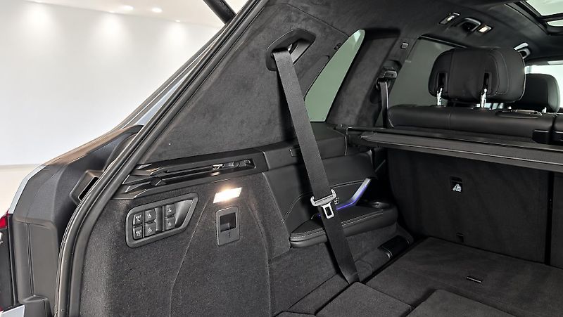 BMW X7 (2024) - fotka 31 z 33