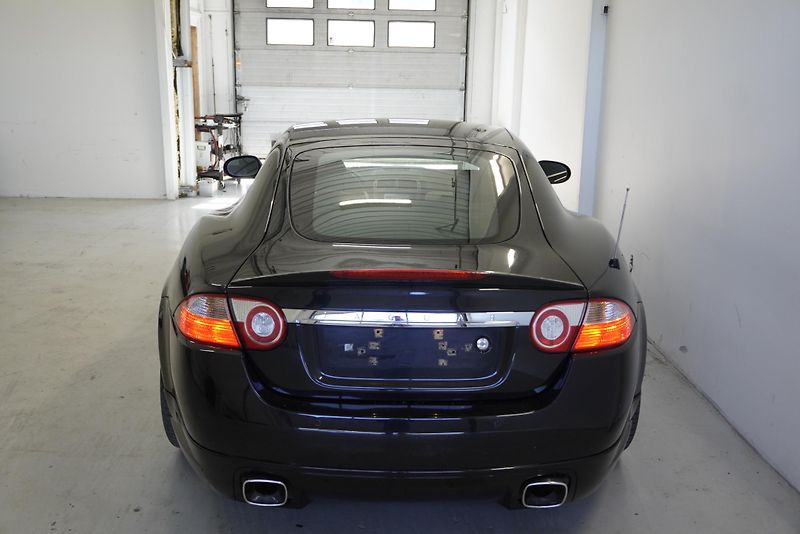 Jaguar XK8 4,2I AUT. - fotka 12 z 41