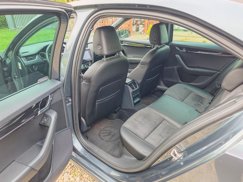 Škoda Octavia (2019) 1,5 TSI Laurint Klement - fotka 8 z 25