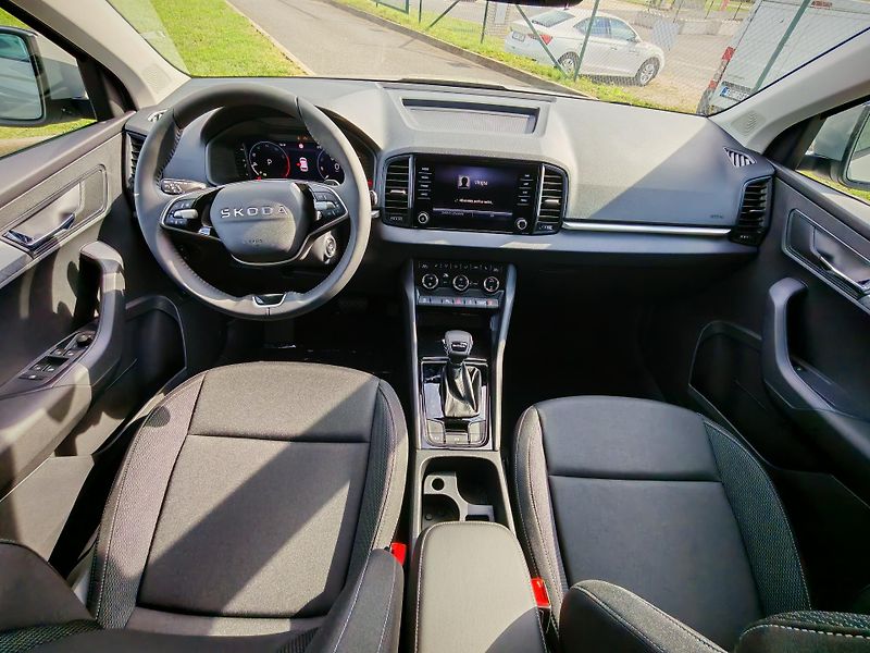 Škoda Karoq (2026) Classic 1.5 TSI DSG - fotka 6 z 20