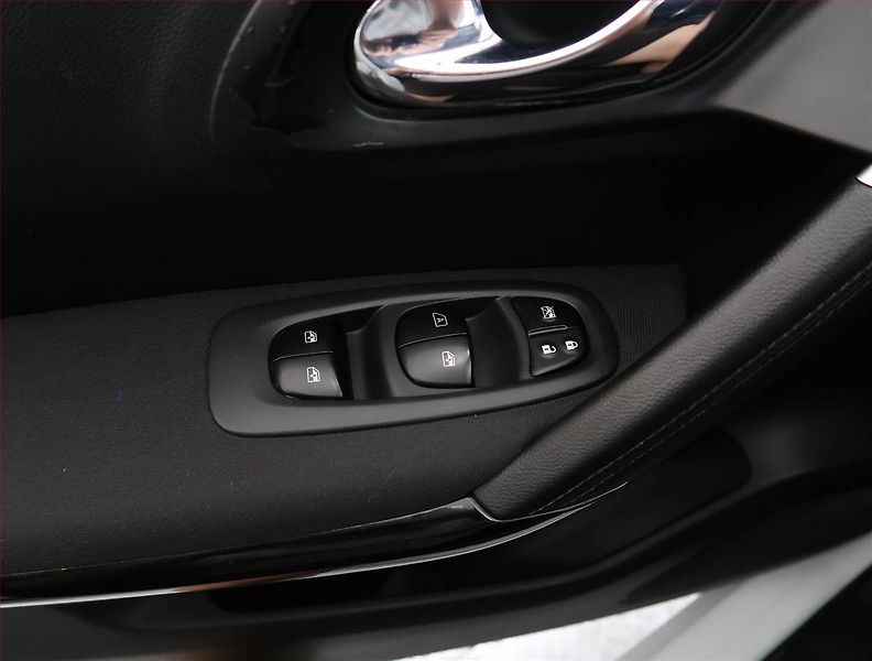 Renault Kadjar (2017) 1.2 TCe, Navi, Tempomat - fotka 22 z 23