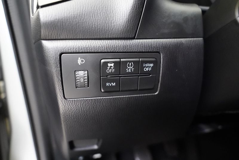 Mazda 3 - fotka 13 z 29
