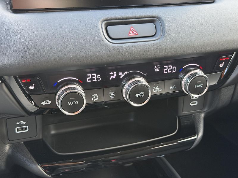 Honda HR-V 1.5 i-MMD Advance e-CVT - fotka 17 z 31