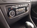Volkswagen Golf (2013) Highline 1.6 TDI, Automat - náhled 21