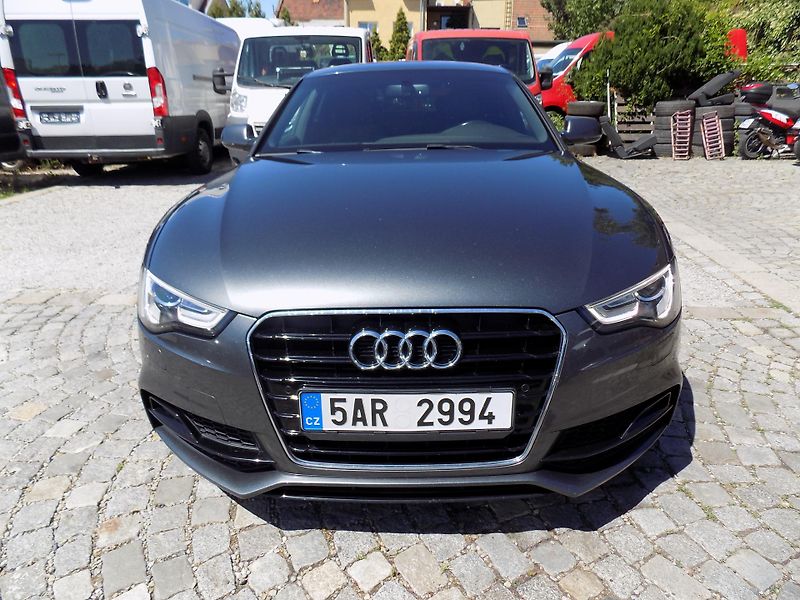 Audi A5 2,0 TDI S-LINE, ALCANTARA, TOP - fotka 3 z 50