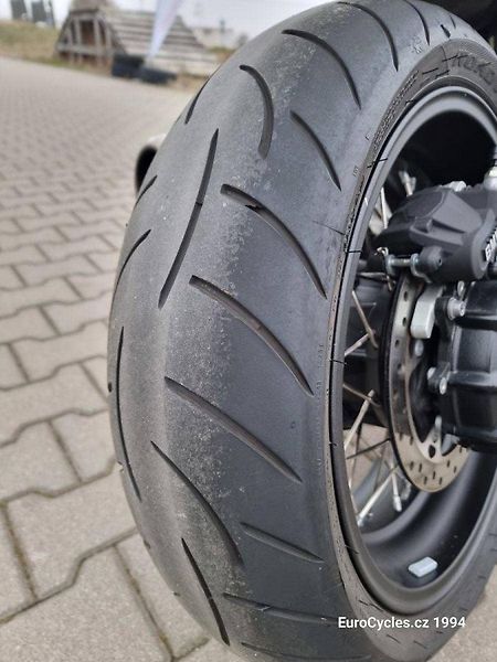 BMW R nineT Racer (2019) - fotka 6 z 20