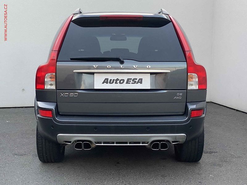 Volvo XC90 (2009) 2.4 D5 4X4 7míst, 2.maj,ČR - fotka 5 z 18