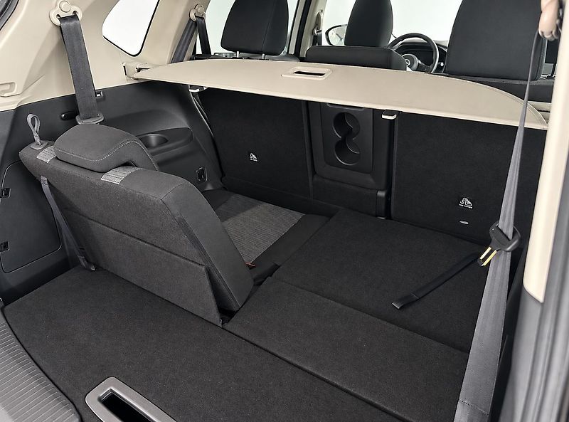 Nissan X-Trail (2023) - fotka 13 z 29