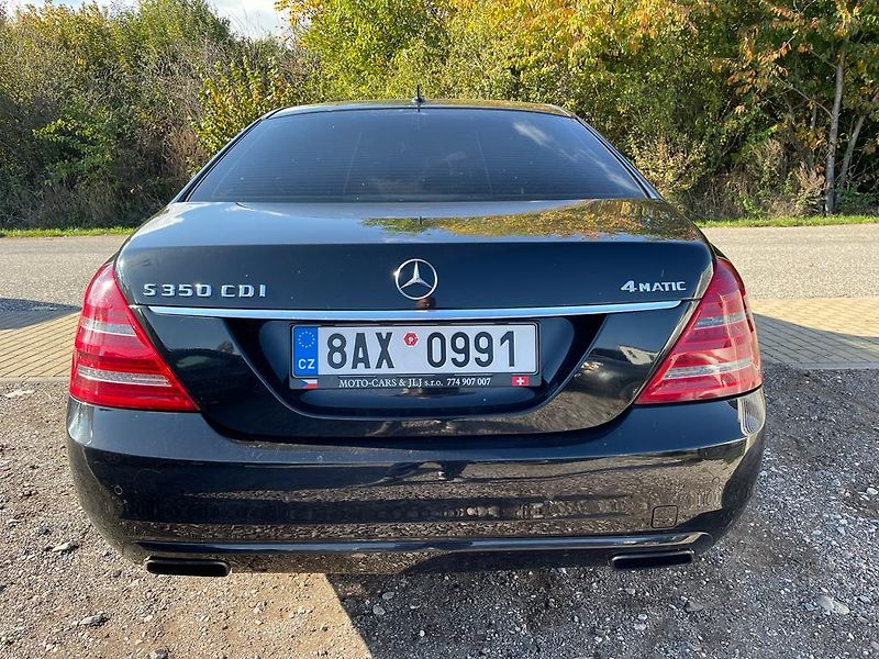 Mercedes-Benz Třídy S (2009) 350 CDI Long 4 matic! - fotka 28 z 64